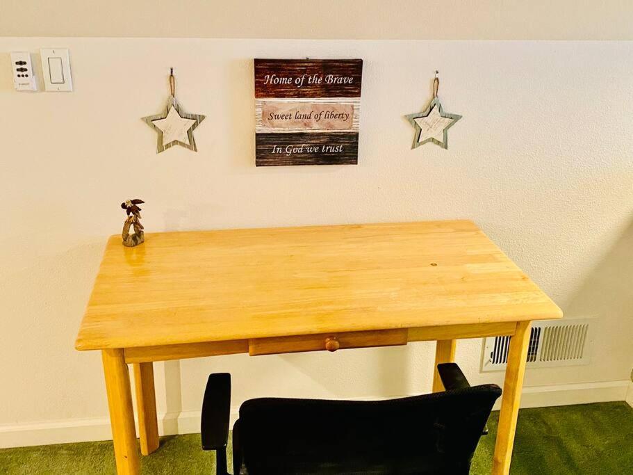 Eagle Nest River Views Hot Tub Games Sleeps 6 オーウェニー エクステリア 写真
